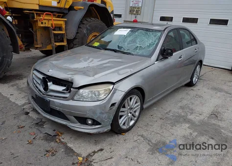 2009 Mercedes-Benz C 300 Luxury 4Matic/Sport 4Matic из США, поврежденный, VIN WDDGF81XX9R072703